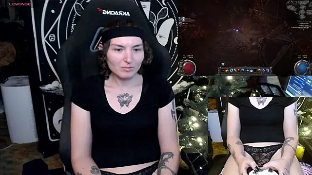 BrandiWRLD 999 online show from 4, 1, 2025