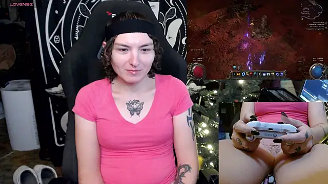 BrandiWRLD 999 online show from 7, 1, 2025