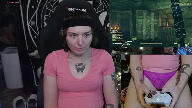 BrandiWRLD 999 online show from 15, 1, 2025