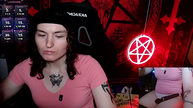 BrandiWRLD 999 online show from 17, 10, 2025