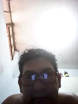 Snapshot of ardiente47 chatting on 23, 10, 2025 ardiente47 online show from 23, 10, 2025