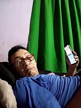 Snapshot of ardiente47 chatting on 15, 11, 2025 ardiente47 online show from 15, 11, 2025