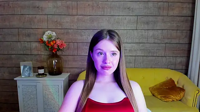 MilanaBalmain online show from 11, 2, 2025