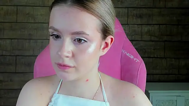 MilanaBalmain online show from 2, 3, 2026