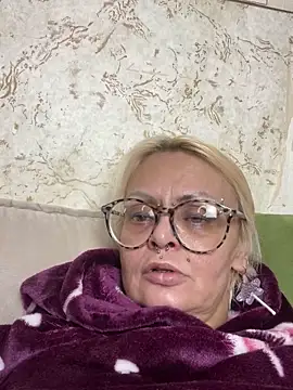 Gardener of Illusions online show from 6, 2, 2025