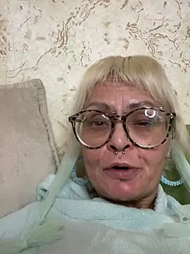 Gardener of Illusions online show from 6, 3, 2025