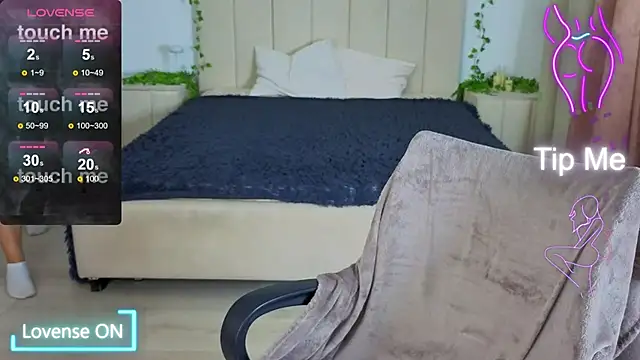 baby  kim online show from 30, 10, 2025