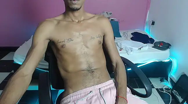 Snapshot of Albertwd420 chatting on 19, 3, 2025 Albertwd420 online show from 19, 3, 2025