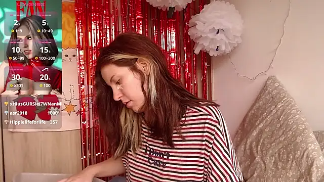 cherrybom969 online show from 13, 12, 2024