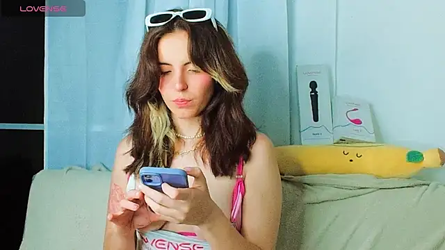 cherrybom969 online show from 19, 1, 2025