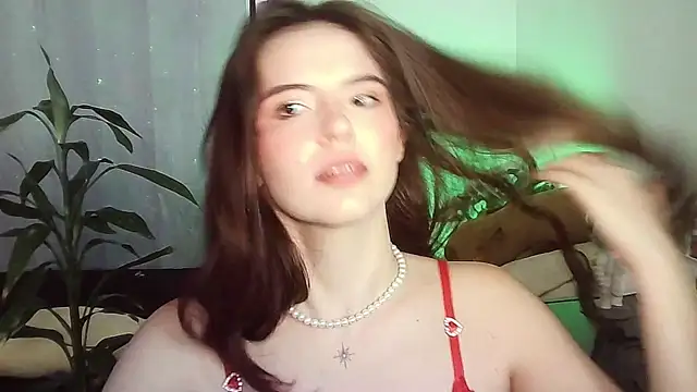 cherrybom969 online show from 5, 12, 2025