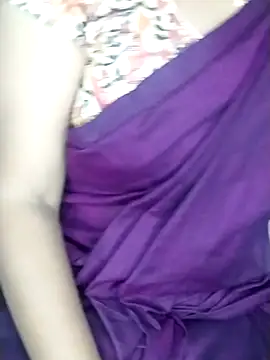 Snapshot of Sexy-Shalinii chatting on 20, 12, 2024 Sexy-Shalinii online show from 20, 12, 2024