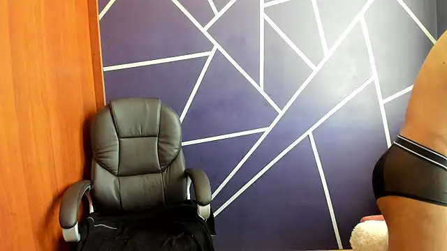 Snapshot of Pendragon1224 chatting on 22, 12, 2024 Pendragon1224 online show from 22, 12, 2024