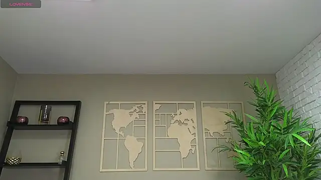 LadyLeea online show from 11, 2, 2025