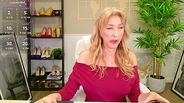 LadyLeea online show from 28, 3, 2026