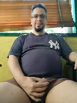 Snapshot of MrBig_2024 chatting on 1, 1, 2025 MrBig 2024 online show from 1, 1, 2025