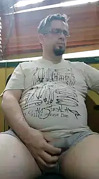 Snapshot of MrBig_2024 chatting on 24, 1, 2025 MrBig 2024 online show from 24, 1, 2025