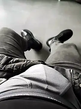 cricrimsBarcelona online show from 3, 12, 2024