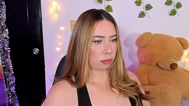 JanneKim online show from 10, 4, 2026