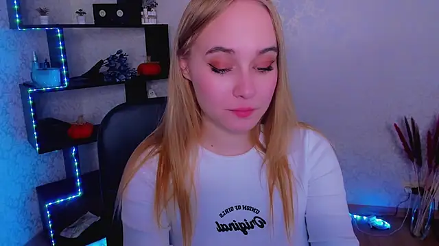 LianaBright online show from 14, 12, 2024