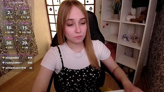 LianaBright online show from 30, 1, 2025