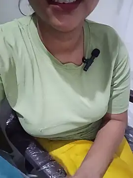 Snapshot of EeshaBhabi chatting on 15, 7, 2026 EeshaBhabi online show from 15, 7, 2026