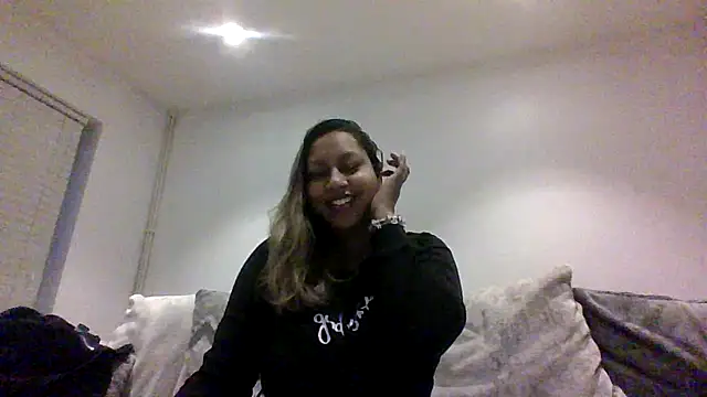 TEMPTING-TAMMY online show from 4, 1, 2025