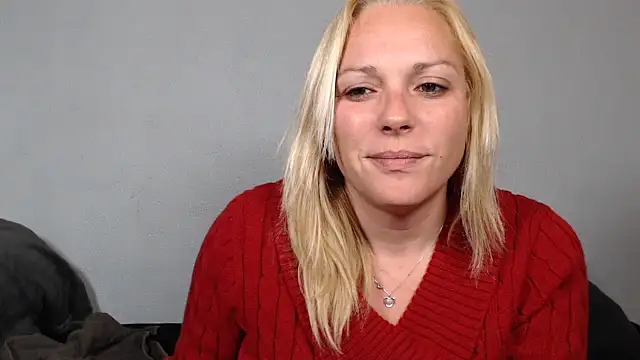 Doucelouve9 online show from 10, 2, 2026