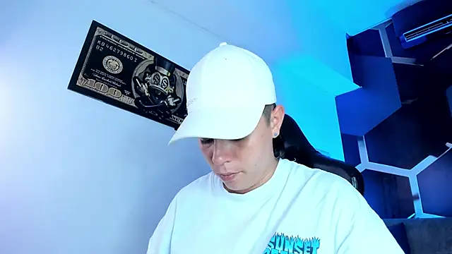 AbbySmiitth  online show from 10, 11, 2025