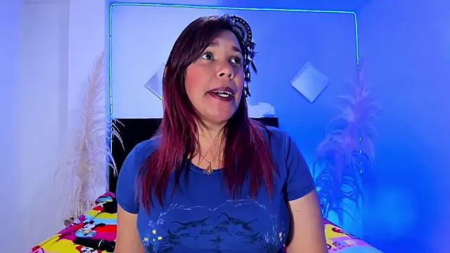 Snapshot of Hannahoney_ chatting on 24, 1, 2025 Hannahoney online show from 24, 1, 2025