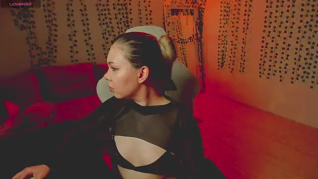 whoa-hoa-hoa-hoa-hoa online show from 4, 4, 2026