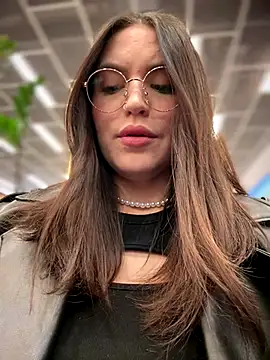 meow girl online show from 17, 12, 2025