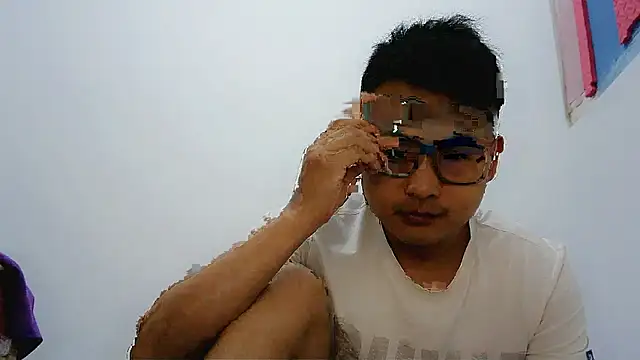 lixiaoshuai8 online show from 15, 3, 2025