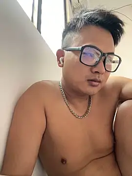 lixiaoshuai8 online show from 15, 10, 2025