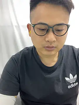 lixiaoshuai8 online show from 16, 3, 2026