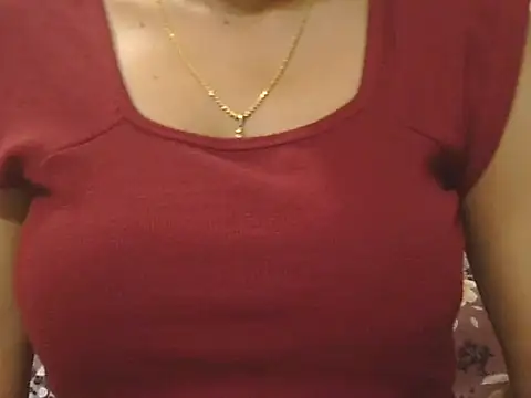 Snapshot of _FluffyHxney_ chatting on 14, 9, 2025 FluffyHxney online show from 14, 9, 2025