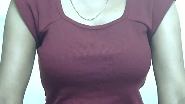  FluffyHxney  online show from 12, 4, 2026