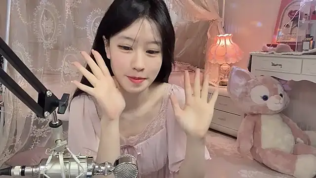 JennieKim RoseannePark online show from 21, 12, 2024