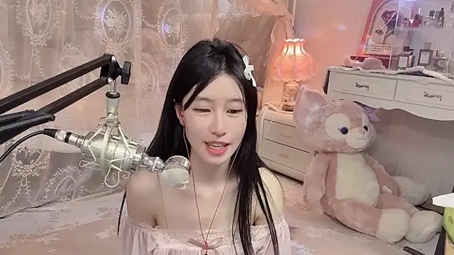 JennieKim RoseannePark online show from 21, 12, 2024