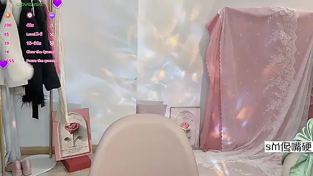 JennieKim RoseannePark online show from 8, 1, 2025