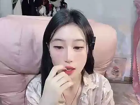 JennieKim RoseannePark online show from 20, 1, 2025