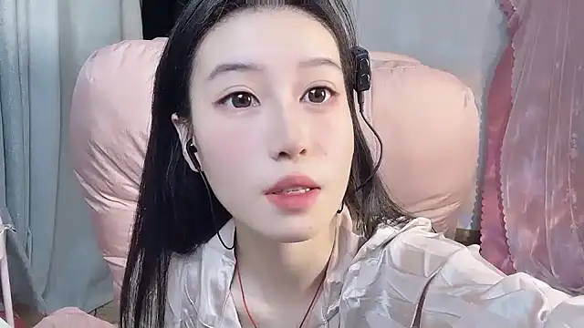 JennieKim RoseannePark online show from 21, 1, 2025