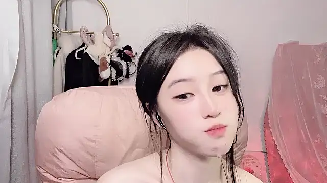 JennieKim RoseannePark online show from 4, 2, 2025