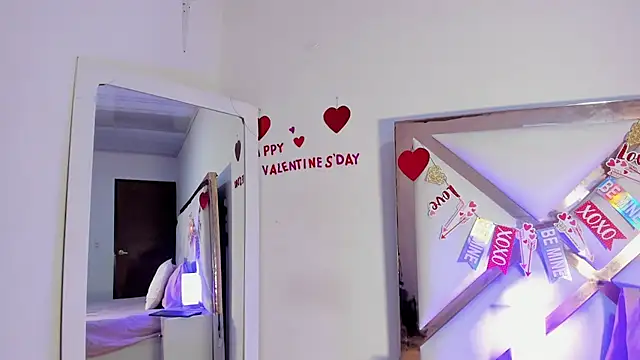 HayamiKioto online show from 12, 2, 2025