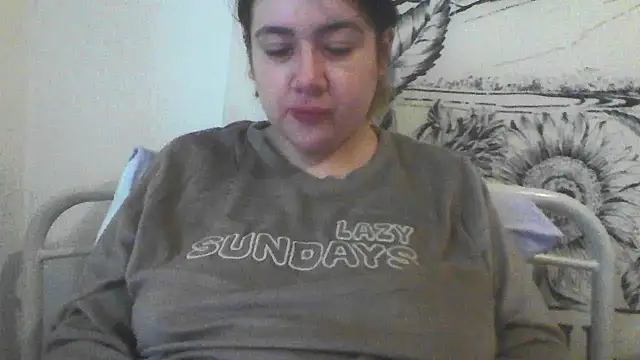 Snapshot of CamilaCherryX chatting on 3, 11, 2025 CamilaCherryX online show from 3, 11, 2025