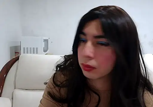 Snapshot of Yasmin_Paez99 chatting on 5, 4, 2026 Yasmin Paez99 online show from 5, 4, 2026