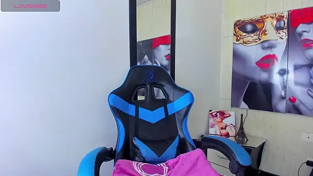 zoe connor19 online show from 8, 1, 2026