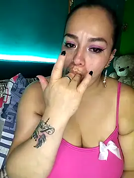 emily sweet13 online show from 5, 2, 2026