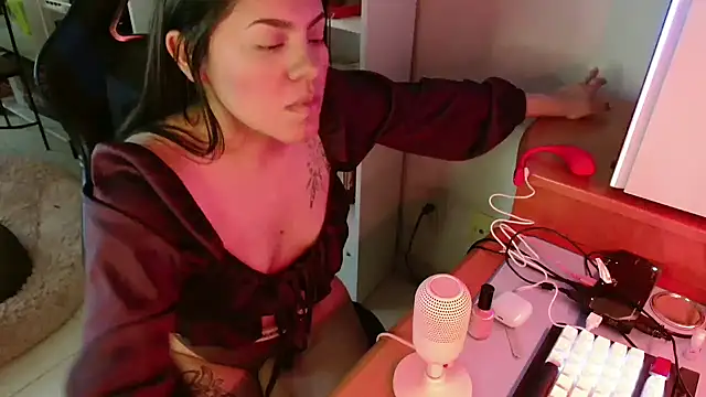 DirtyDi97 online show from 19, 4, 2026