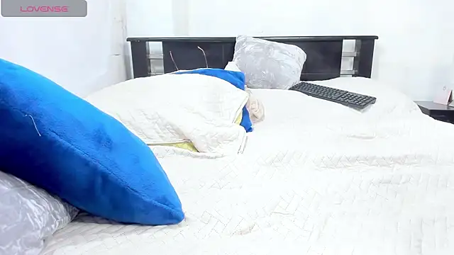 Snapshot of Natalystevens chatting on 9, 2, 2025 Natalystevens online show from 9, 2, 2025